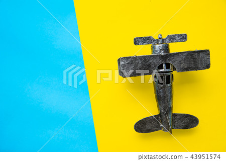 Top view for Airplane models 43951574