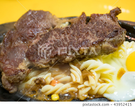 台式牛排 43952415