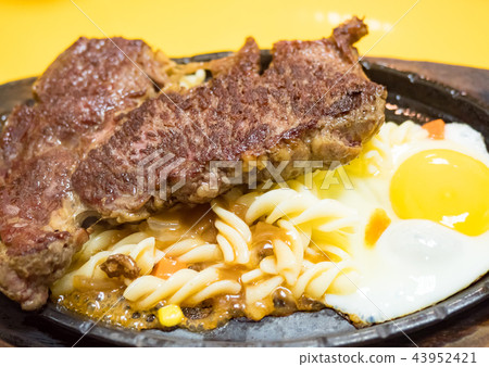 台式牛排 43952421