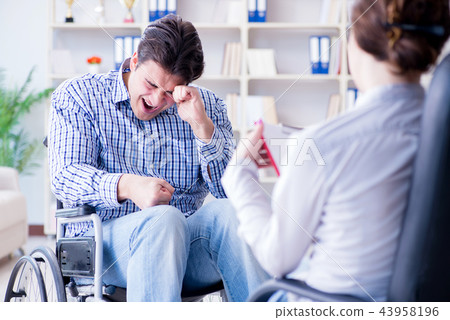 Patient visiting psychotherapist to deal with consequences of tr Patient visiting psychotherapist to deal with consequences of tr 43958196