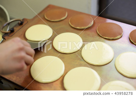 Dorayaki Dorayaki Experience of making Doyaki homemade cake making class 43958278