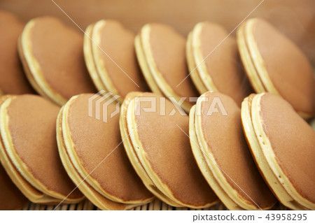 Dorayaki Dorayaki Experience of making Doyaki homemade cake making class 43958295
