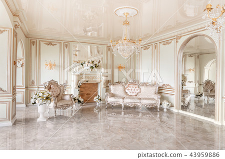 Morning in luxurious light interior in mansion . Bright and clean interior design of a luxury living 43959886