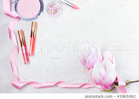 makeup beauty products 43965062