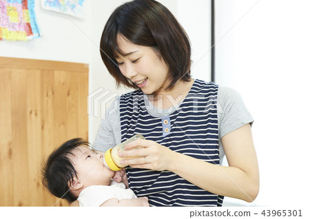 0-year-old child care 43965301
