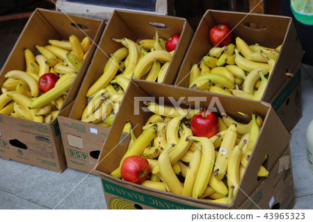 店面香蕉和蘋果 店面香蕉和蘋果 43965323