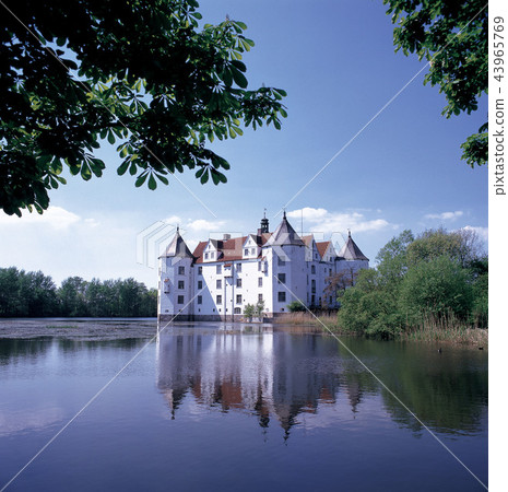 Gluxburg城堡 43965769