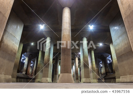 Metropolitan area outline drainage canal 43967556