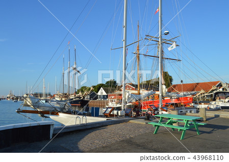 Mastal，丹麥，Aeroe海島港的風景 43968110