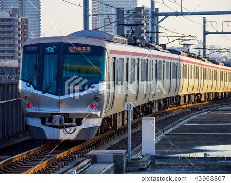 Tsukuba Express  43968807