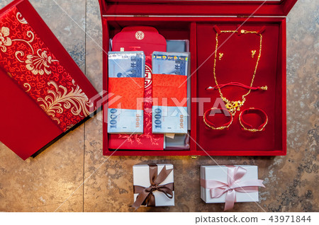 結婚訂婚婚禮喜事素材-聘金聘禮 43971844