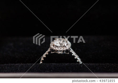 Marriage engagement wedding wedding event material - engagement ring on black background 43971855