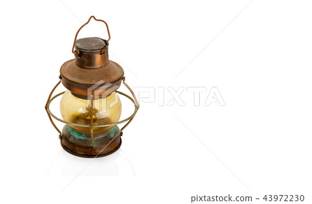 Retro copper kerosene lantern closeup isolated Retro copper kerosene lantern closeup isolated 43972230