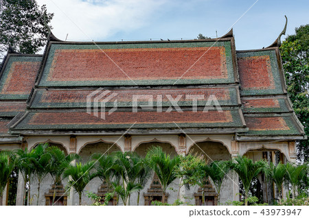 thailand temple mai chiang wat old mahathat  43973947