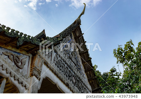 thailand temple mai chiang wat old mahathat  43973948