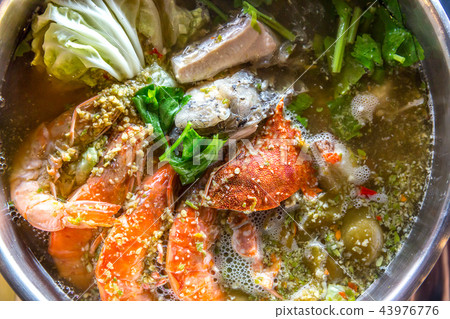 Seafood hot pot Seafood hot pot 43976776