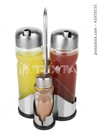 Glass salt and pepper 43978535