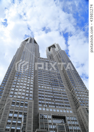 Landscape Tokyo Metropolitan Government Office 6 vertical composition Landscape Tokyo Metropolitan Government Office 6 vertical composition 43981274