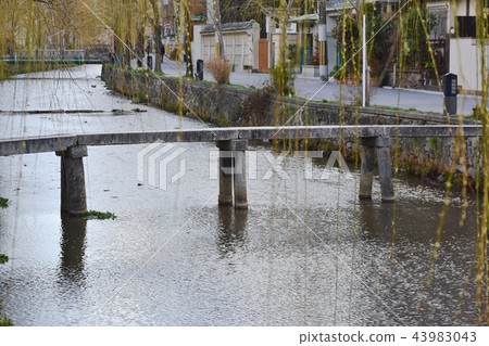 Ichimotobashi Gosha Bridge Kyoto 43983043