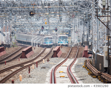 JR line 43983260
