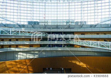 Tokyo International Forum  43984668