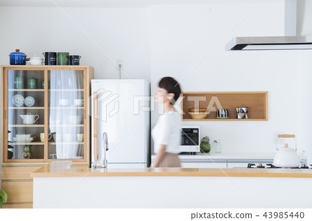 廚房婦女主婦家事母親 43985440
