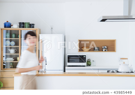 廚房婦女主婦家事母親 43985449