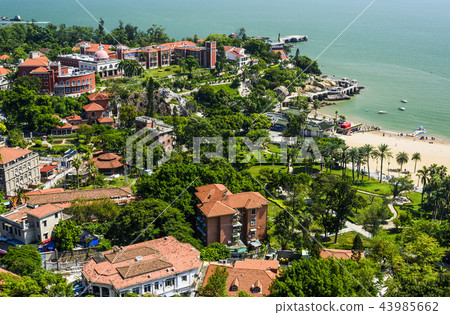 aerial view of Gulangyu island with Xiamen skyline 43985662