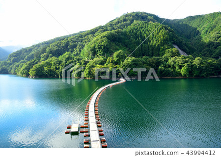 <Okutama Lake> Bareyama Ukihashi(鼓罐橋)東京西多士郡Okutamacho <Okutama Lake> Bareyama Ukihashi(鼓罐橋)東京西多士郡Okutamacho 43994412