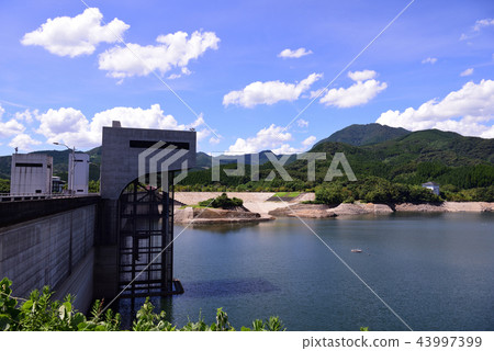 Ryumon Dam Landscape of Lake Faucet Lake 43997399