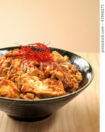 Makoto Sichuan mapo tofu 43998875