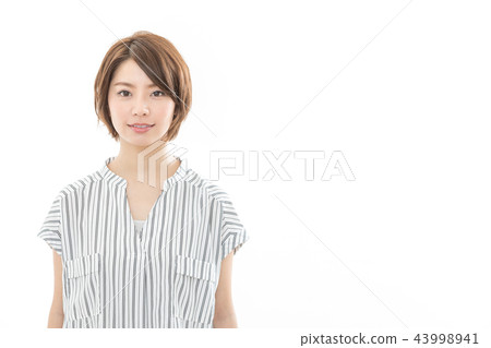 young woman young woman 43998941