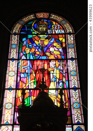 St. Stephen's Cathedral stained glass 43999623