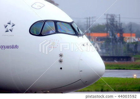 登陸雨天 - 駕駛艙 44003592