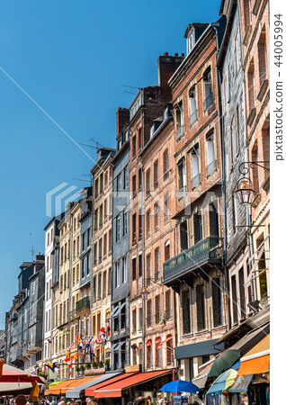 Traditional houses in the harbour of Honfleur. Normandy, France 44005994