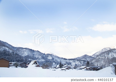 Shirakawago Gassho村莊用雪建造 44010137