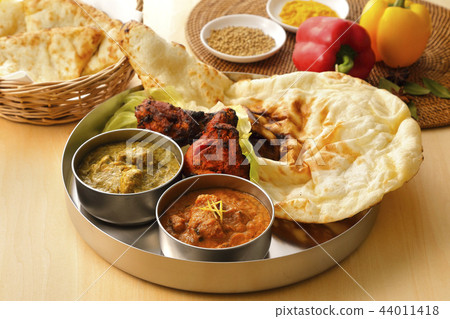 Indian curry Indian curry 44011418