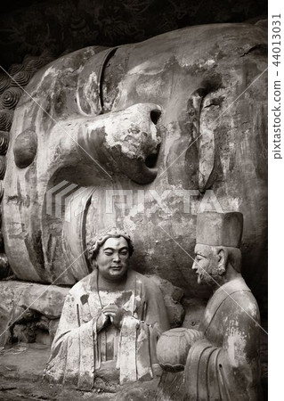 Dazu Rock Carvings Dazu Rock Carvings 44013031