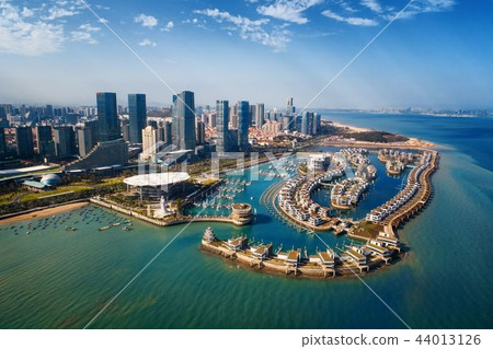 Xiamen city aerial view 44013126