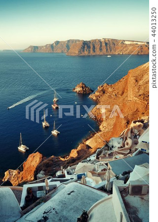 Santorini island 44013250