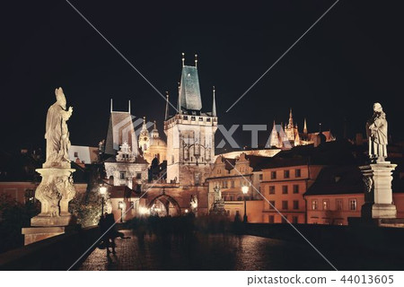 Prague Street Prague Street 44013605