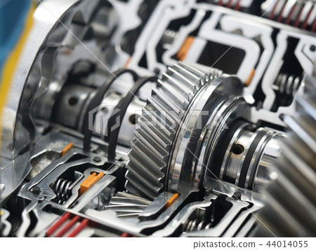 Cutaway model of automobile parts and transmission Cutaway model of automobile parts and transmission 44014055