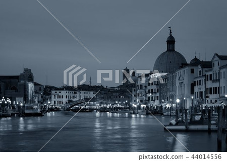 Venice canal night Venice canal night 44014556