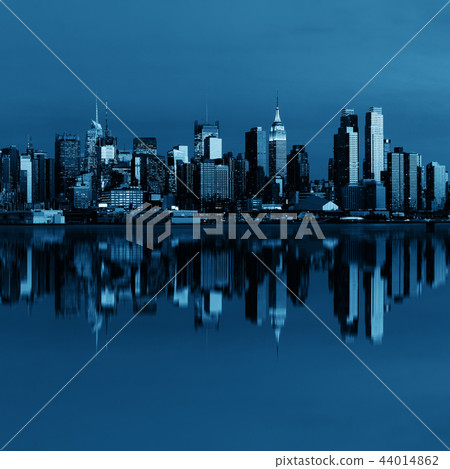 Midtown Manhattan skyline 44014862