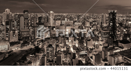 Osaka night rooftop view 44015131