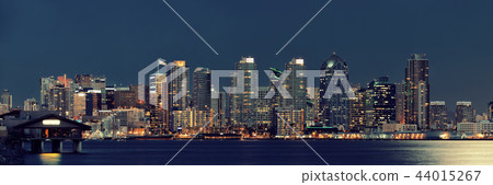 San Diego downtown skyline 44015267