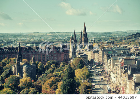 Edinburgh 44015697