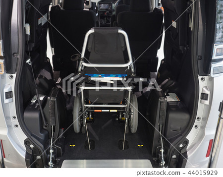 Welfare vehicle Wheelchair specification car 44015929