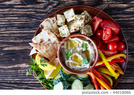 Baba ganoush:Mediterranean eggplant dip, top view Baba ganoush:Mediterranean eggplant dip, top view 44018066