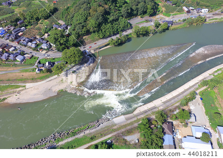 Yamada Aoi Aerial view from the drone of the Chikugo River in Asakura City, Fukuoka Prefecture 44018211